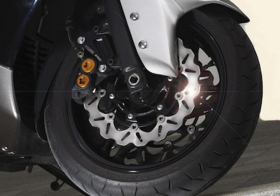 KIT COMPLETO FRENOS PARA T-MAX 500